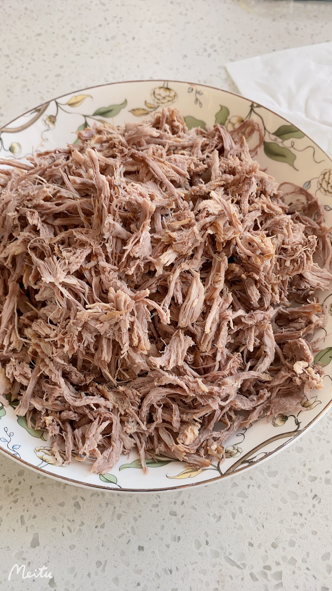 牛肉松饭团（内附不粘锅自制牛肉松）