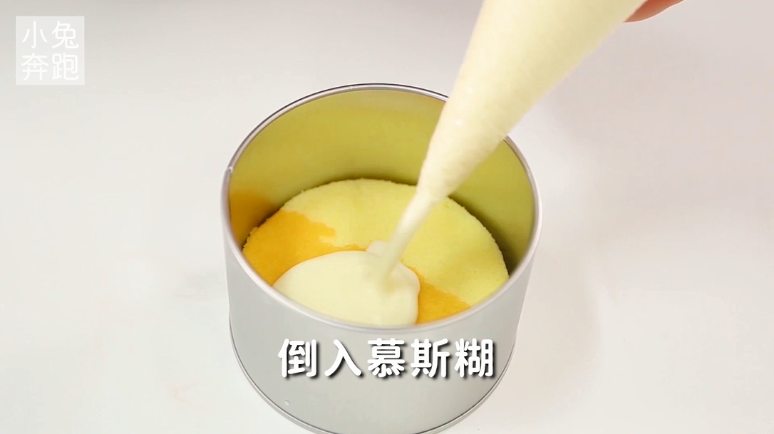 牛乳罐子蛋糕的做法，小兔奔跑甜品教程