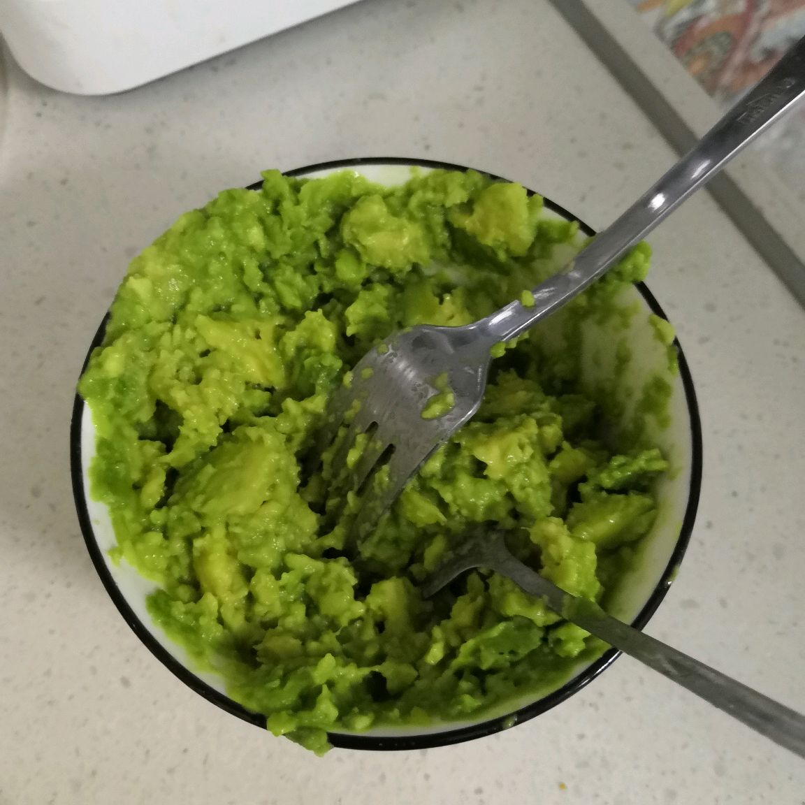 牛油果脆皮馅饼