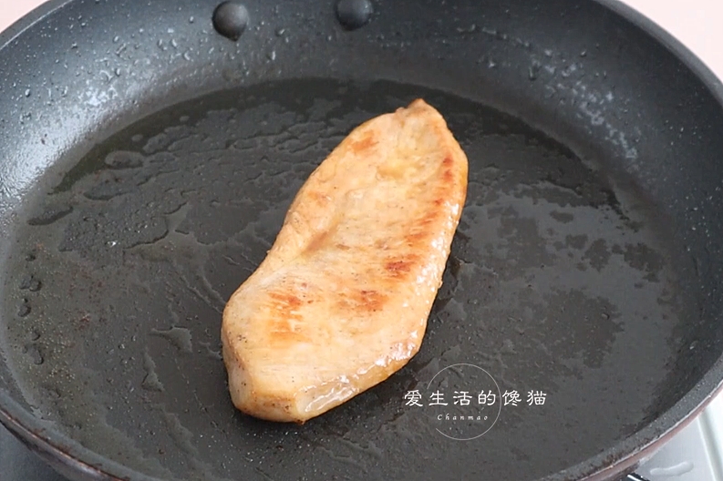 牛油果鸡肉藜麦塔塔
