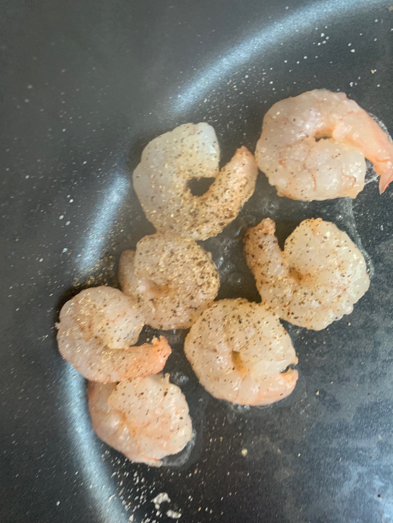 牛油果鲜虾沙拉