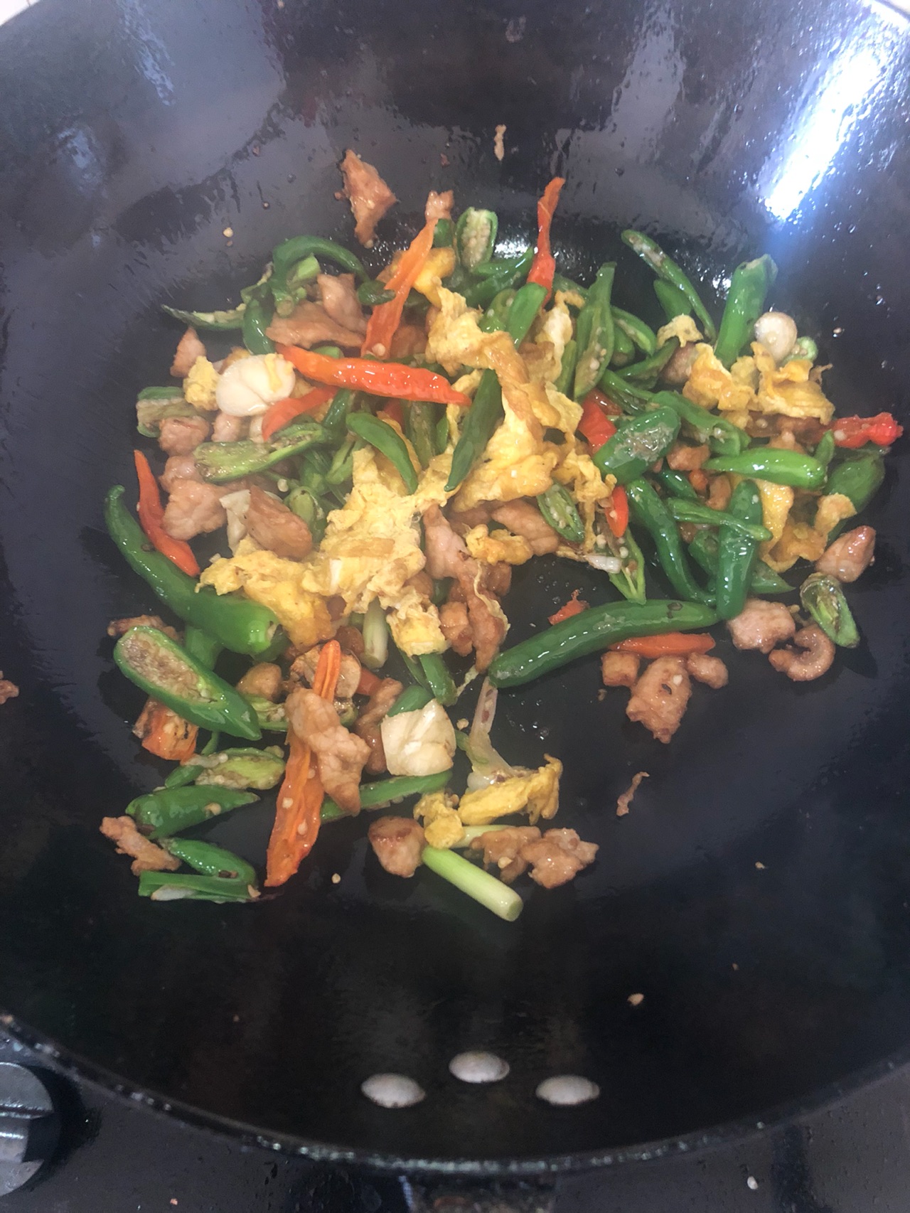 农家辣椒鸡蛋炒猪肉