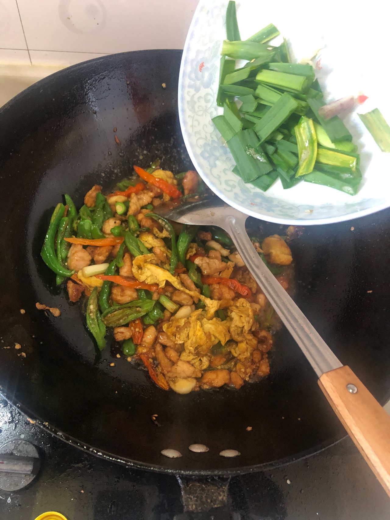 农家辣椒鸡蛋炒猪肉