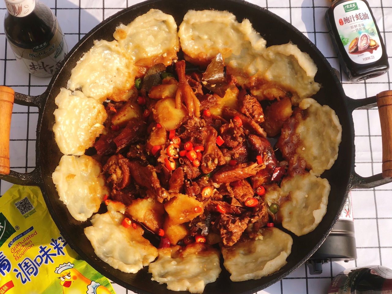 农家特色菜～地锅鸡