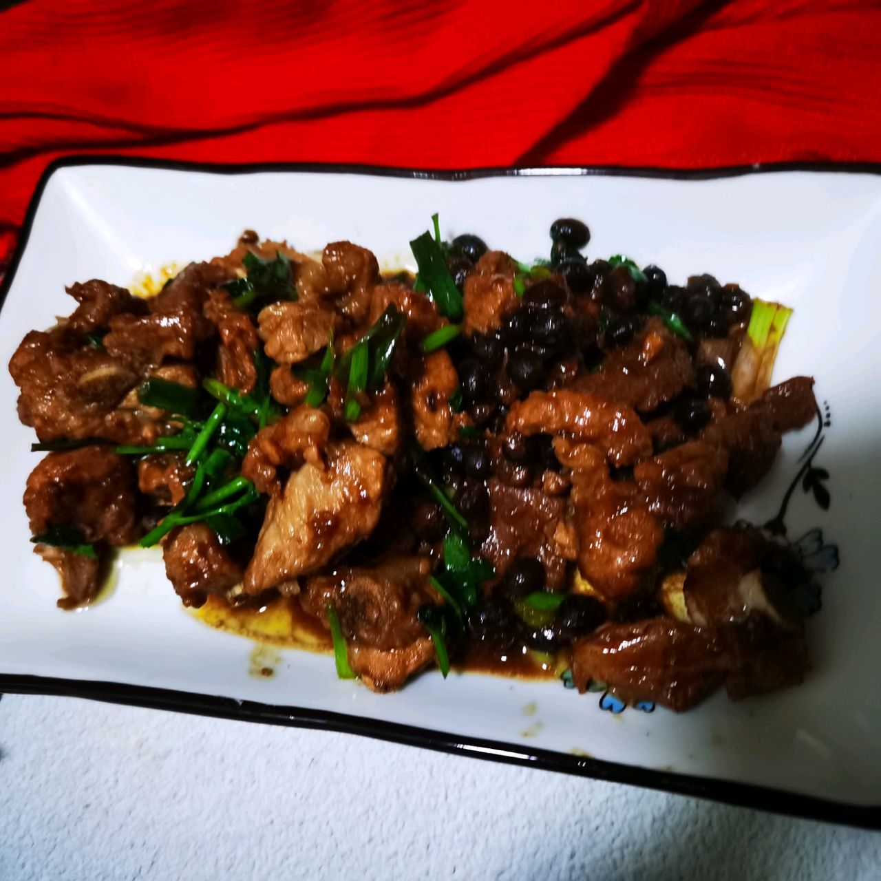 浓汤宝红烧豉汁排骨