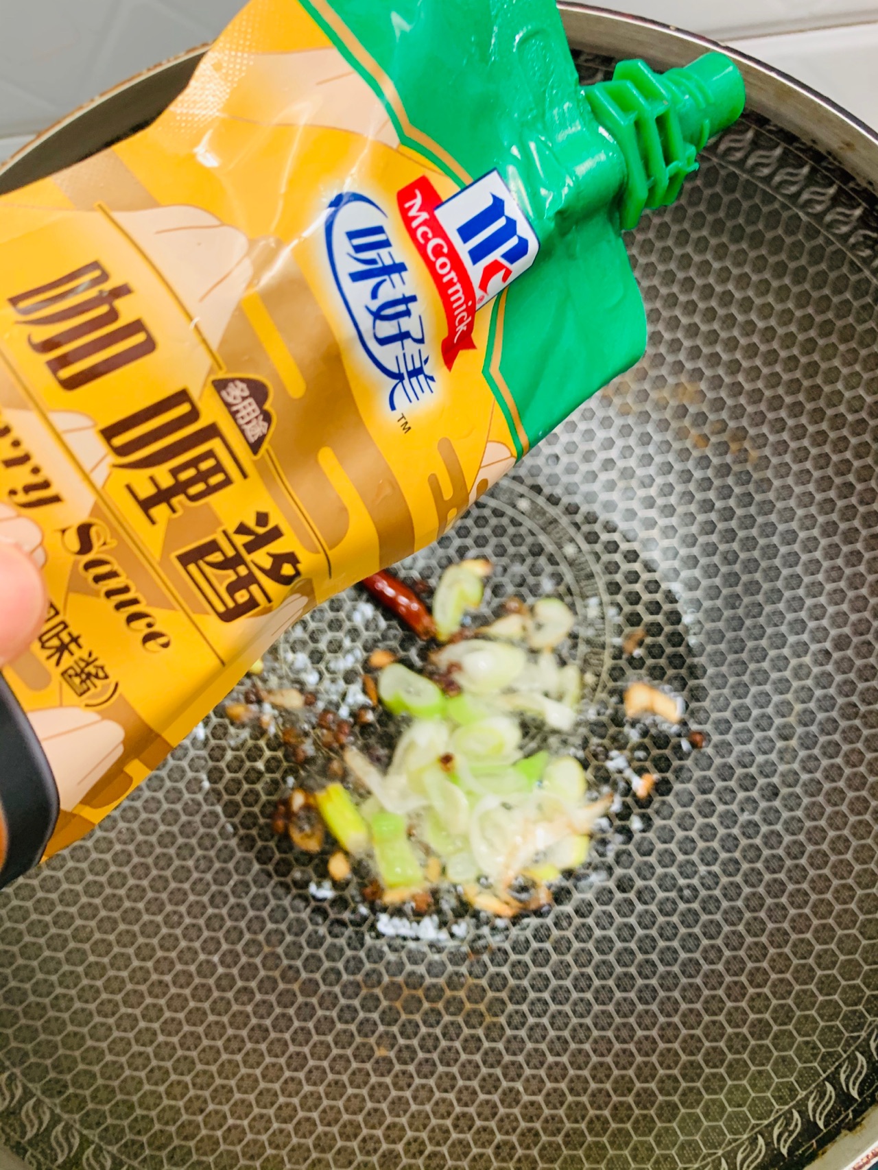 浓香咖喱肥牛金针菇