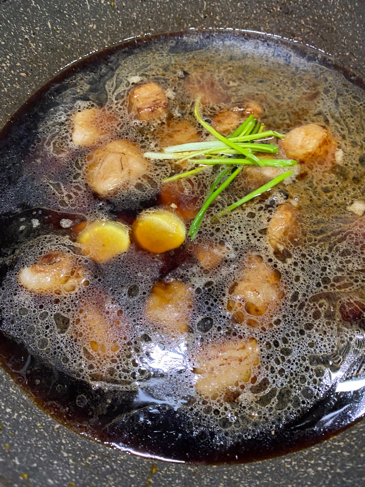 浓油赤酱版红烧排骨
