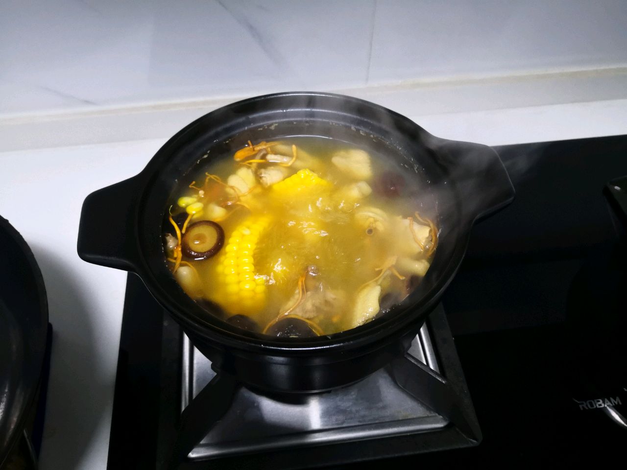 暖冬•虫草花炖鸡汤