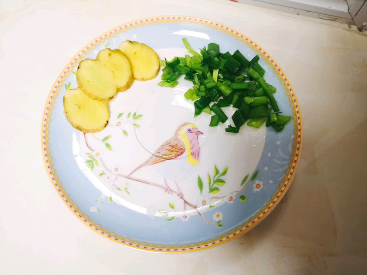 暖冬葱香芋头鸡