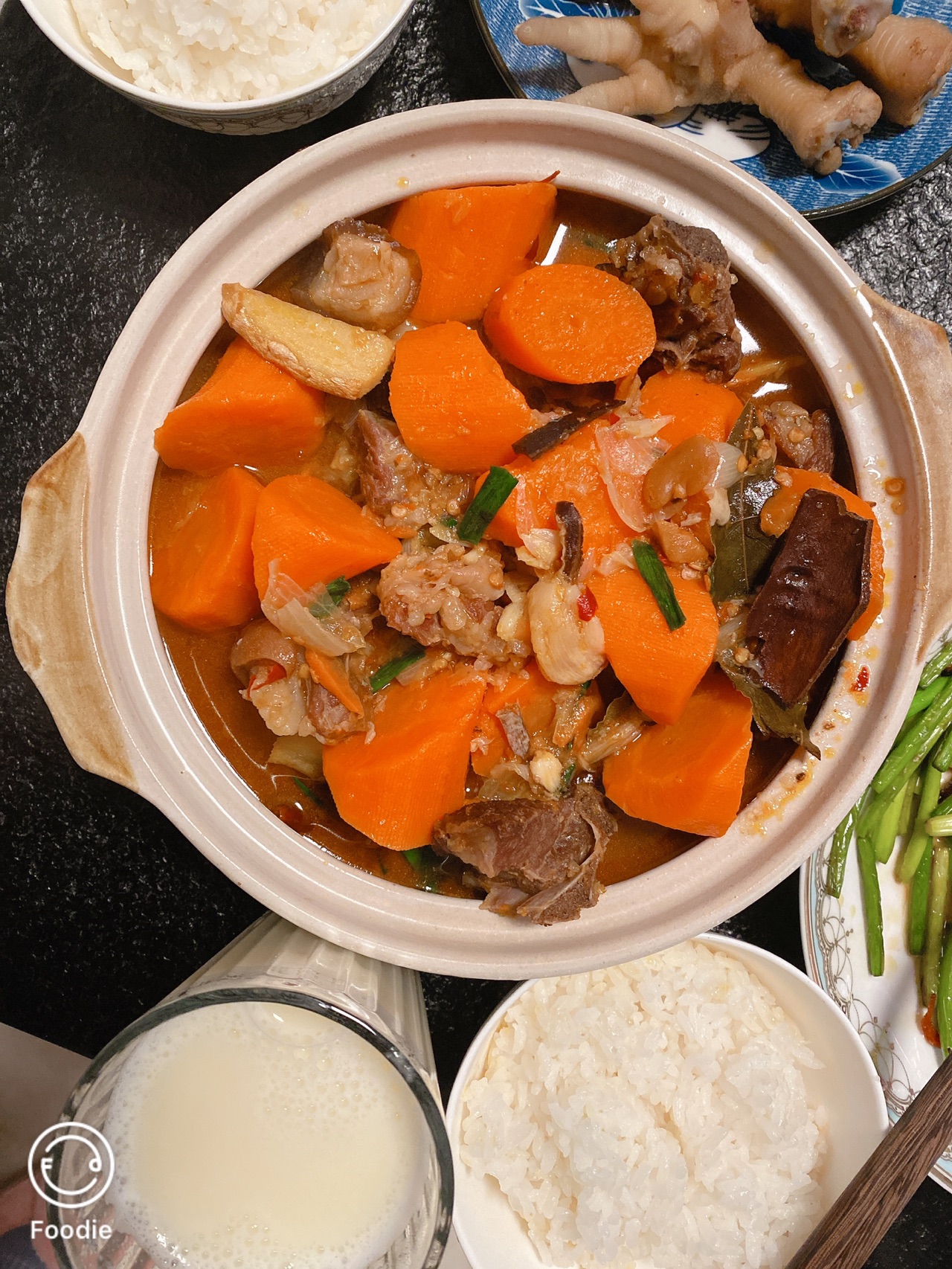 暖冬砂锅羊肉煲