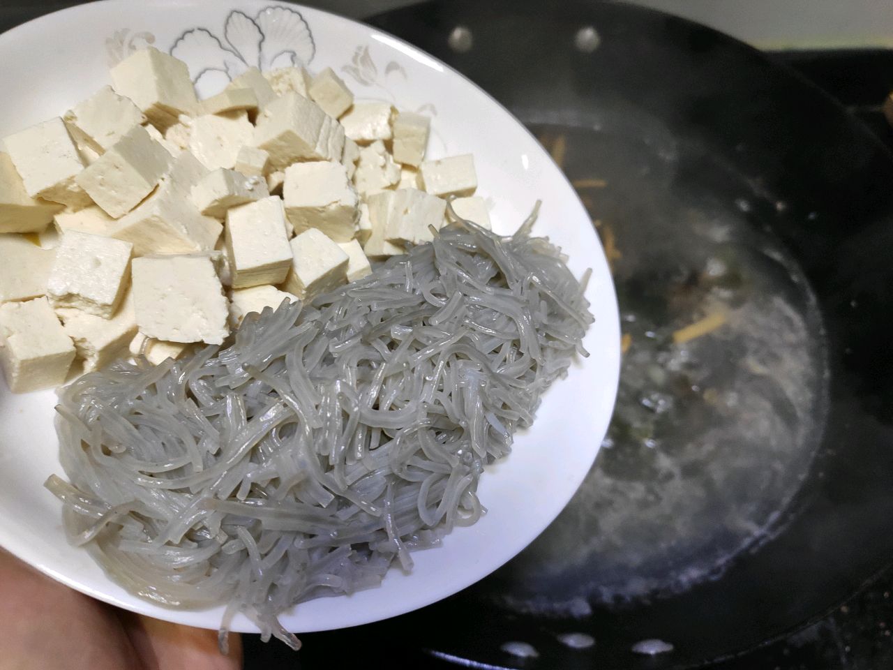 暖过秋裤，快手胡辣汤