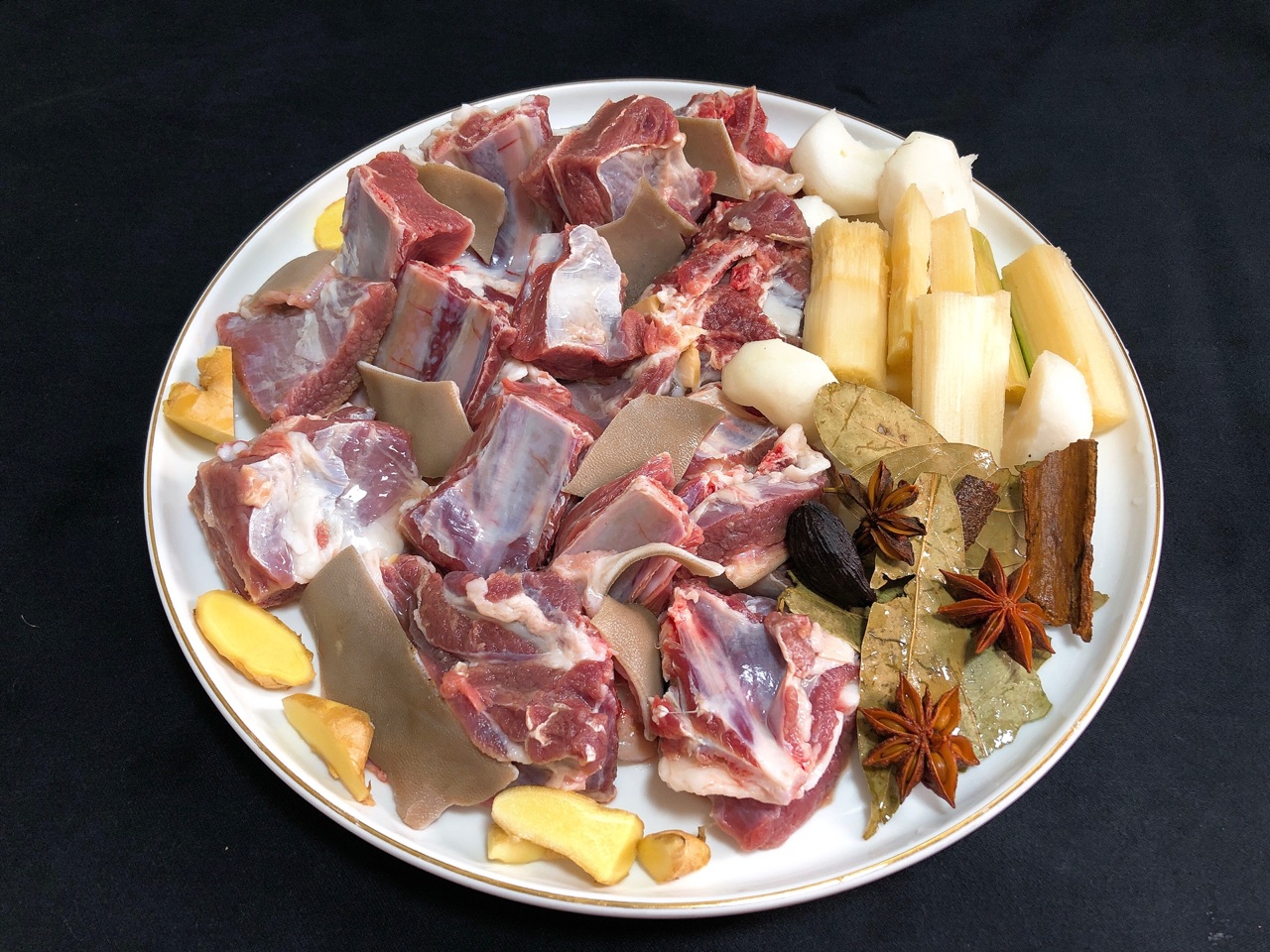 暖暖的焖羊肉