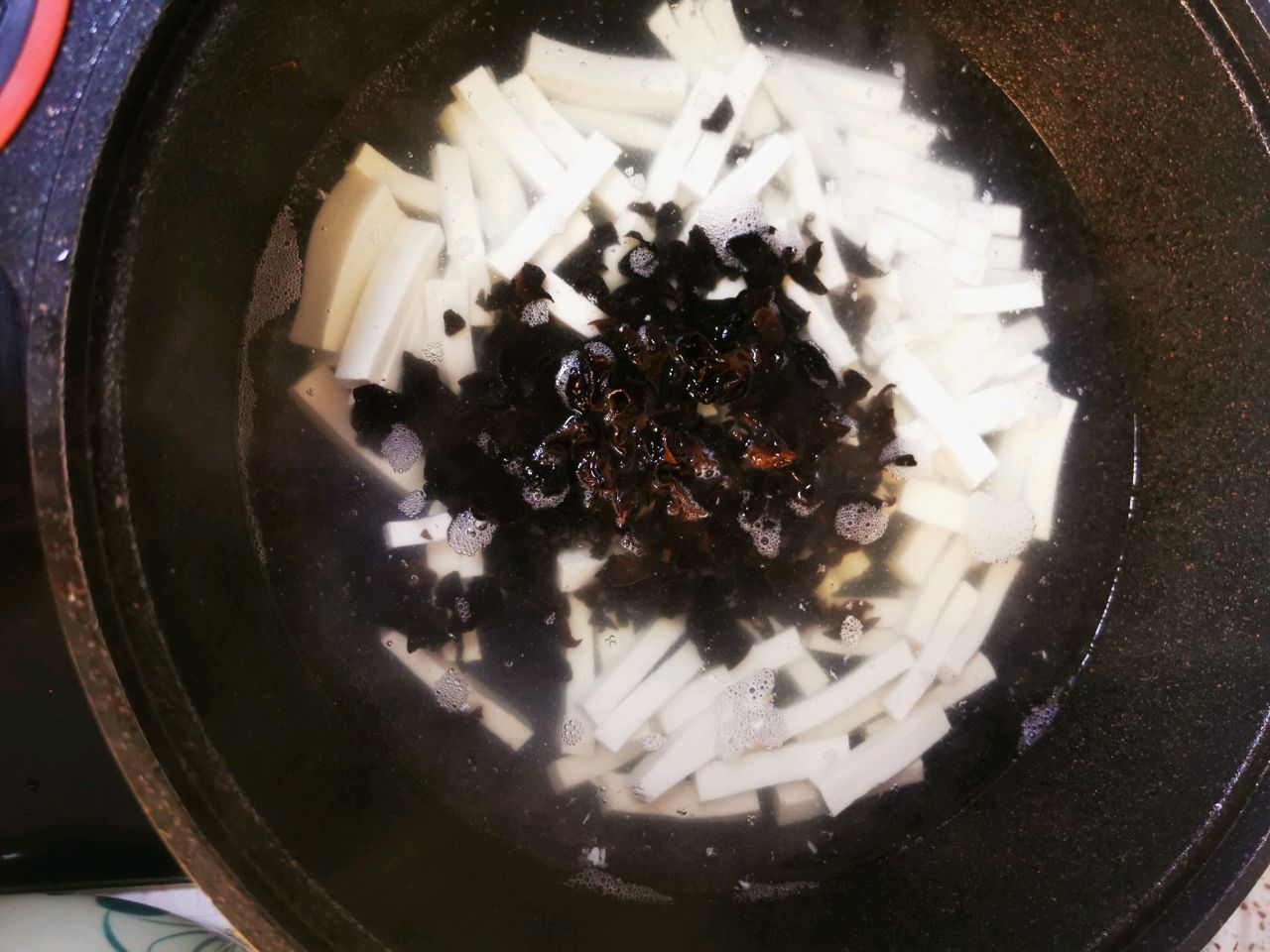 暖暖的酸辣汤