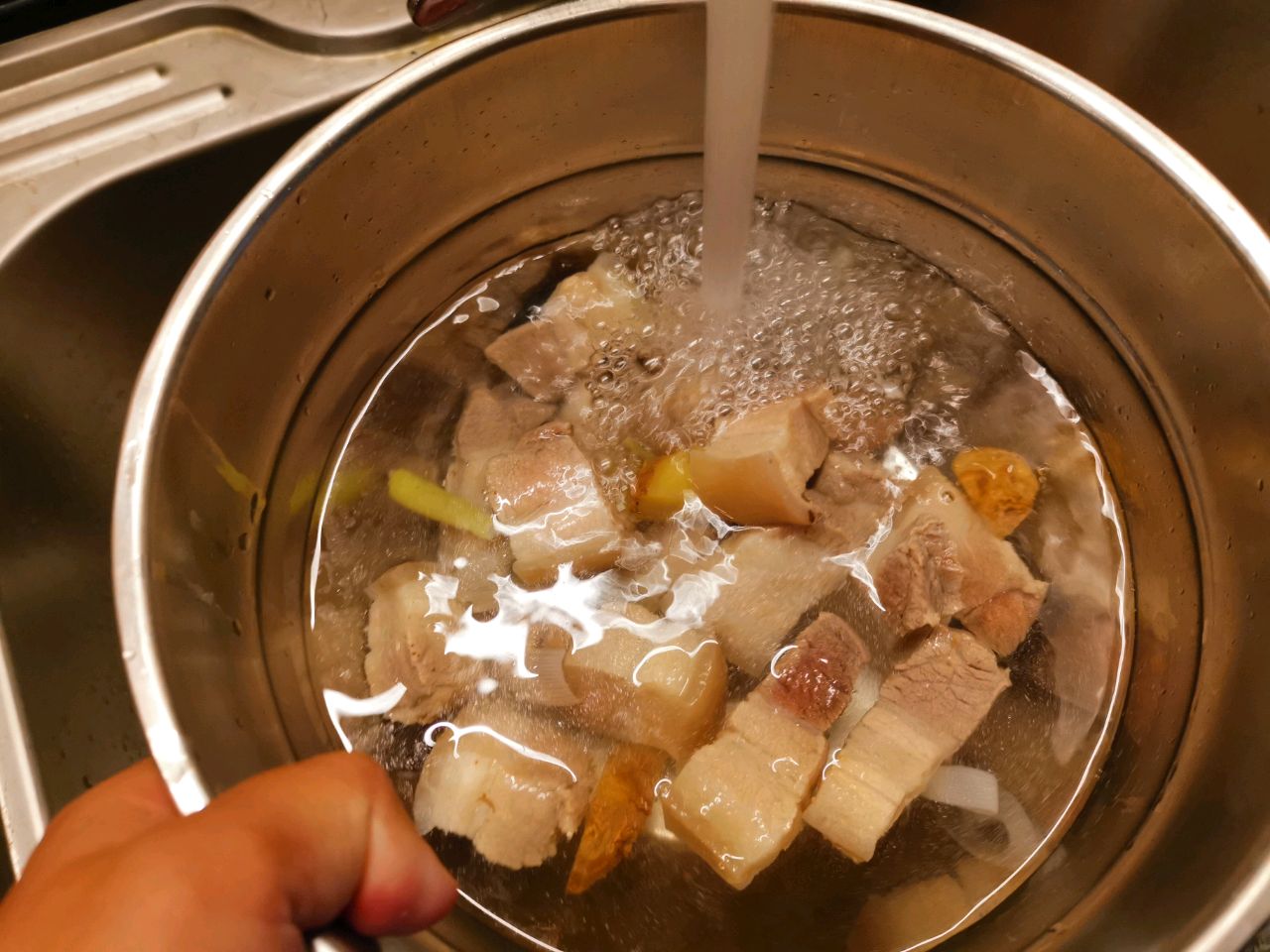 暖暖红烧肉
