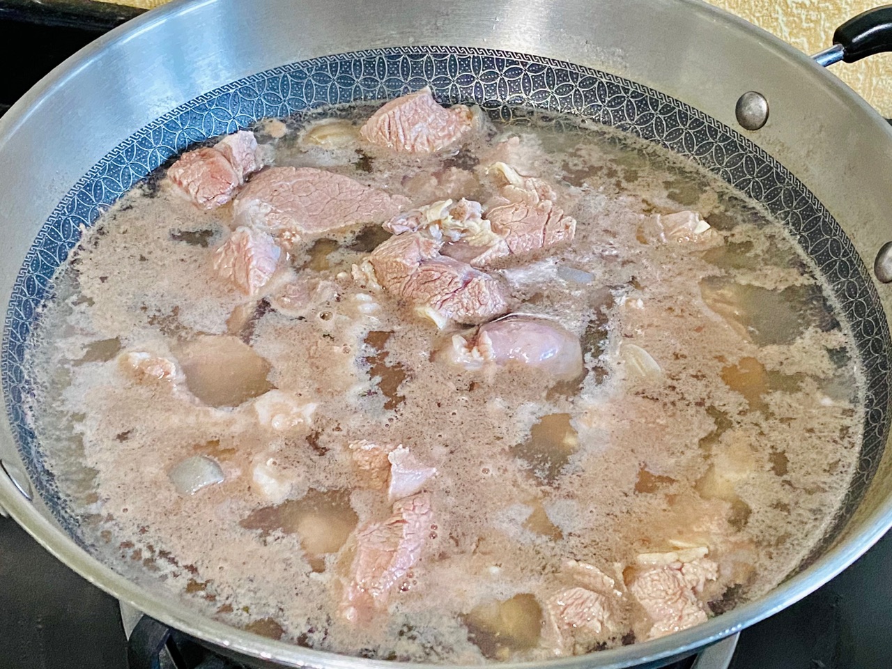 暖身焖羊肉