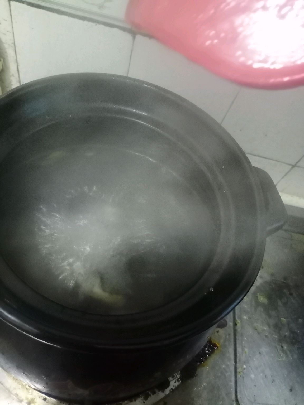 暖身猪肚鸡汤