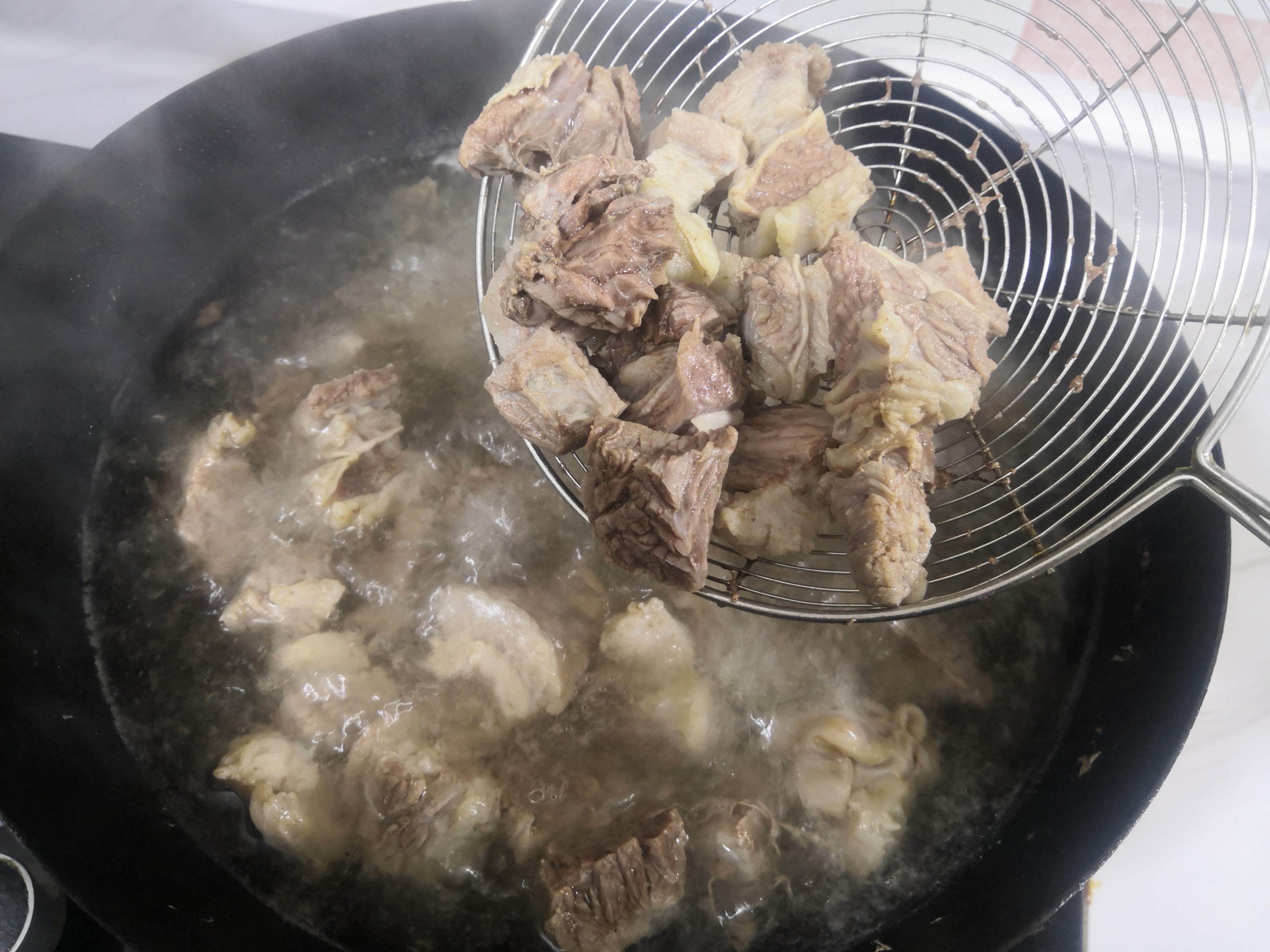 暖胃强身菜~牛肉炖萝卜