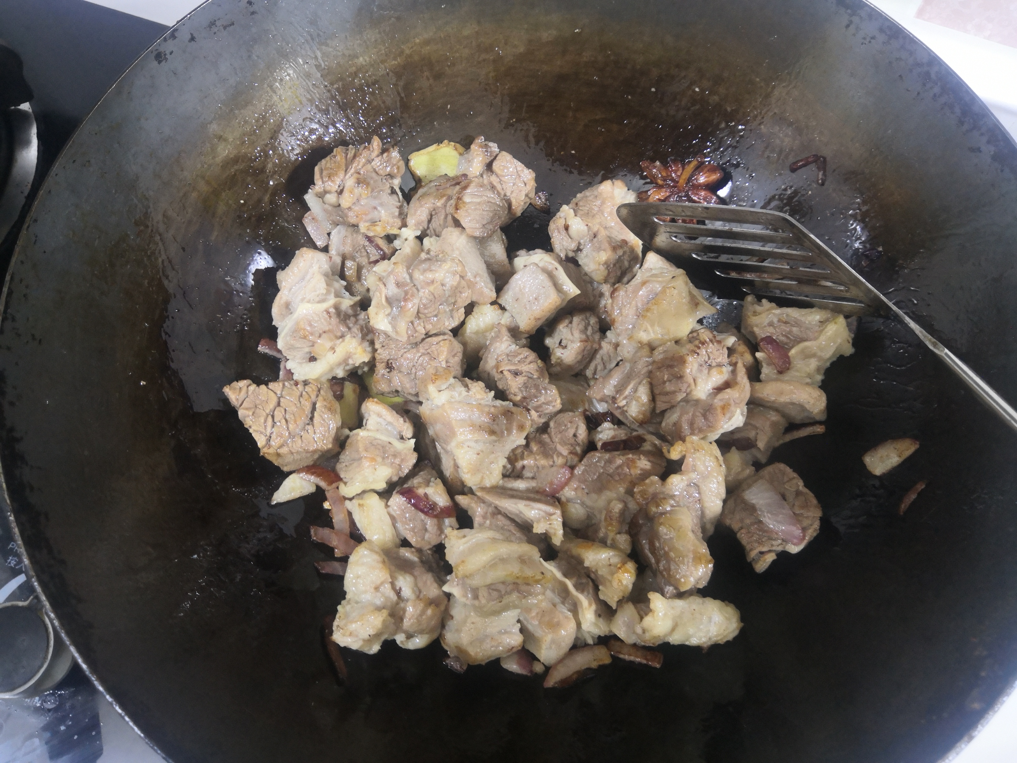 暖胃强身菜~牛肉炖萝卜