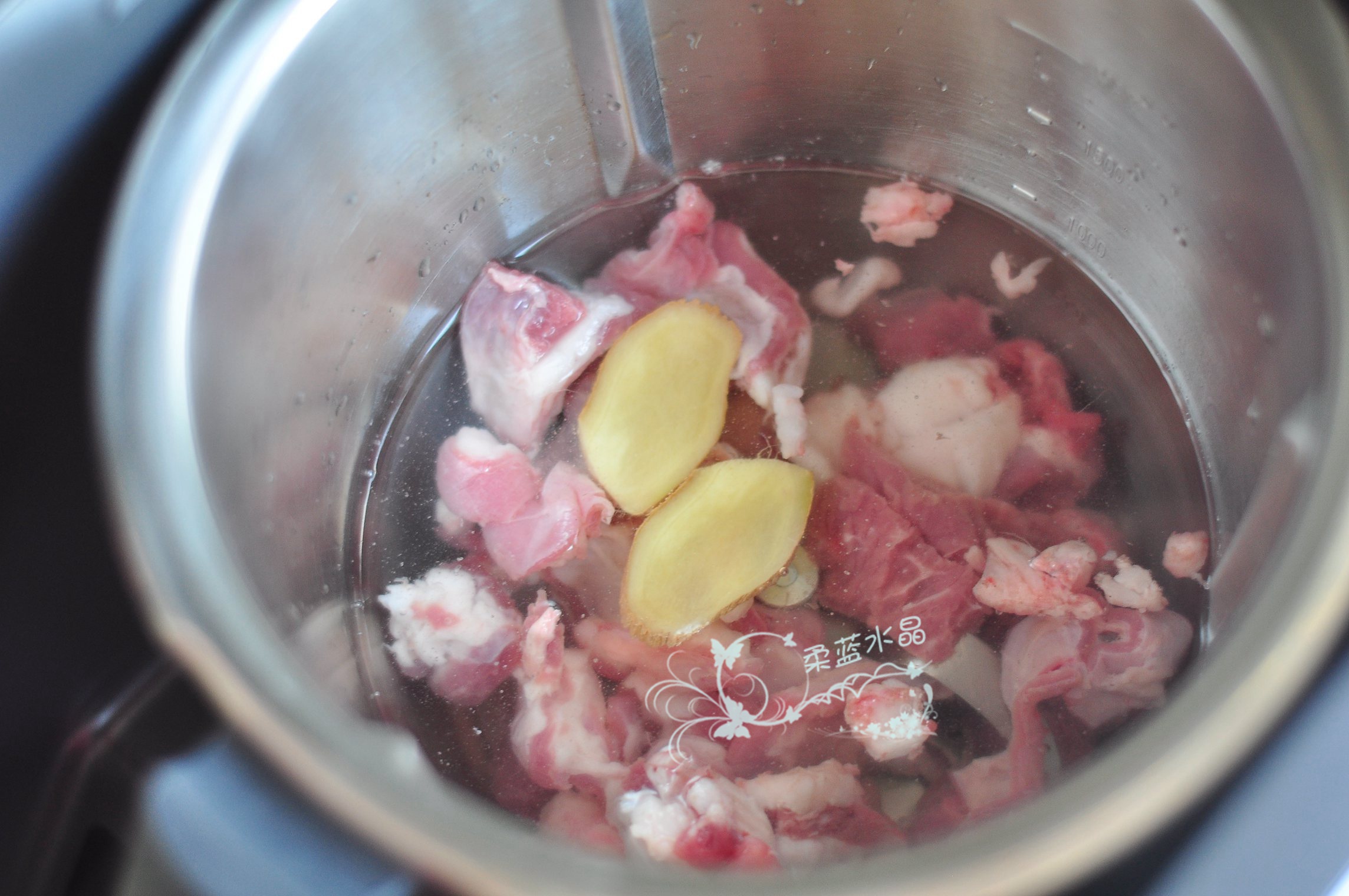 暖胃羊肉汤