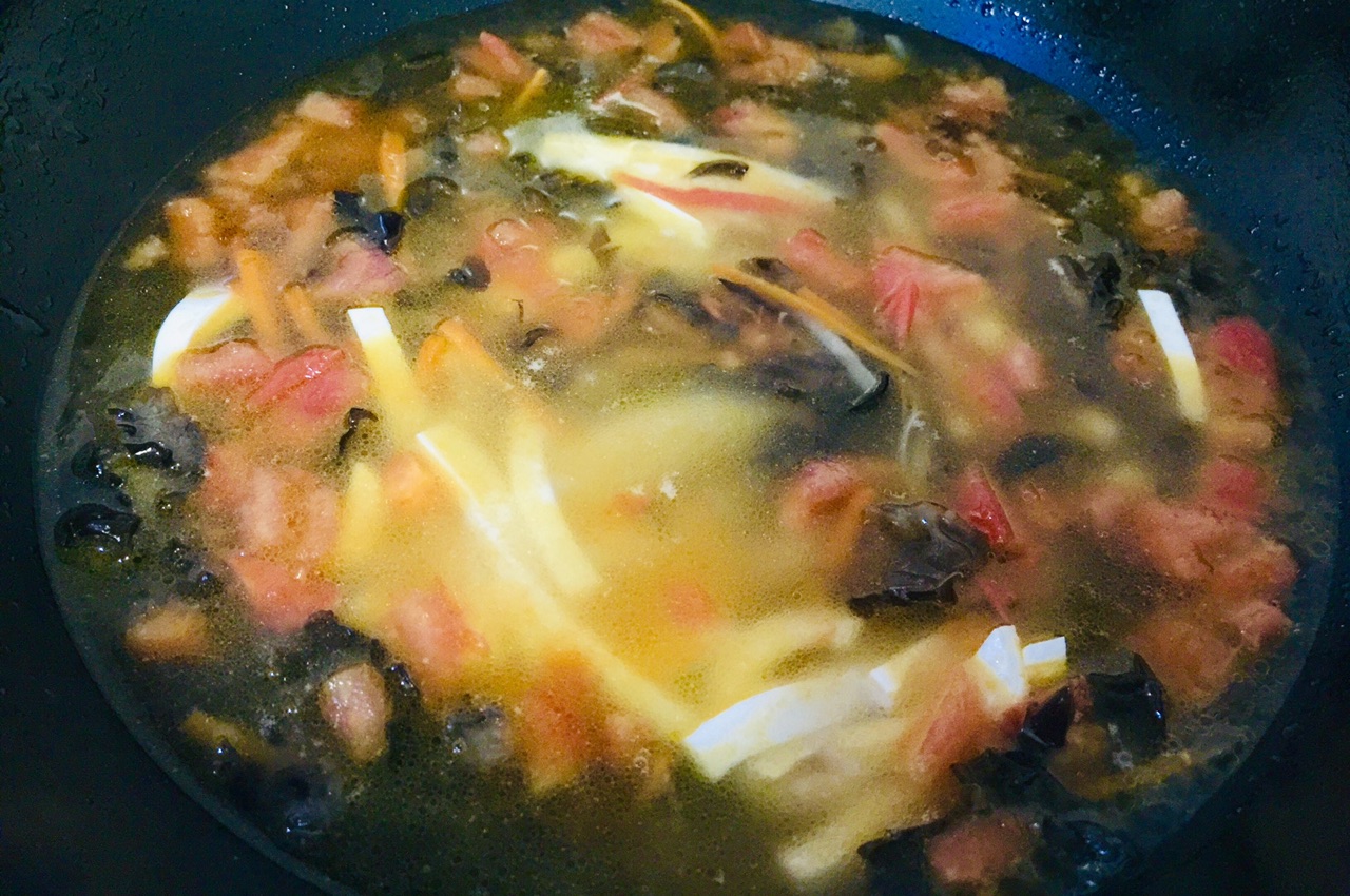 暖心暖胃,减脂消食-家常酸辣汤