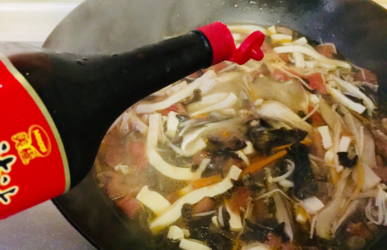 暖心暖胃,减脂消食-家常酸辣汤