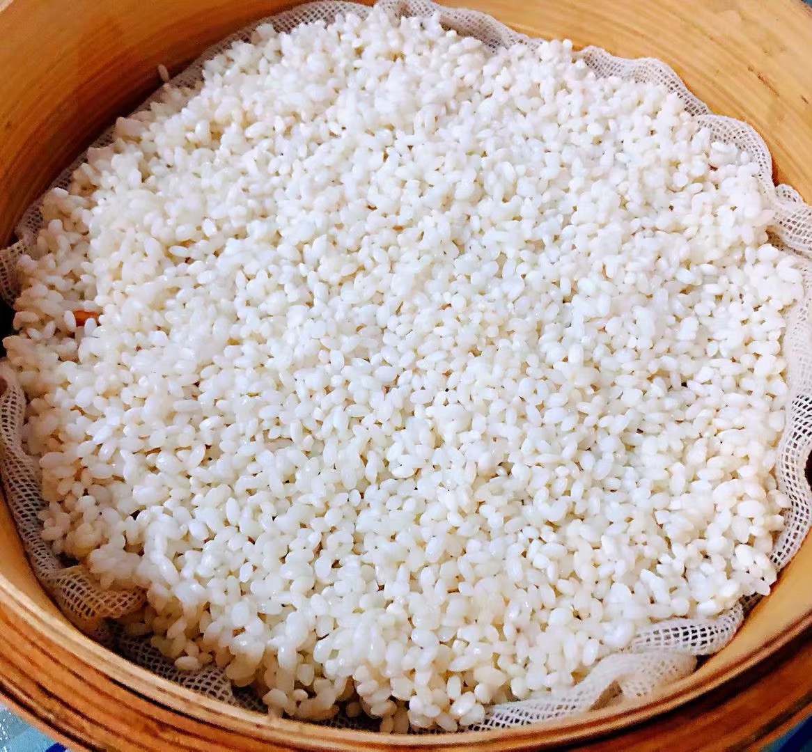 糯米排骨蒸玉米