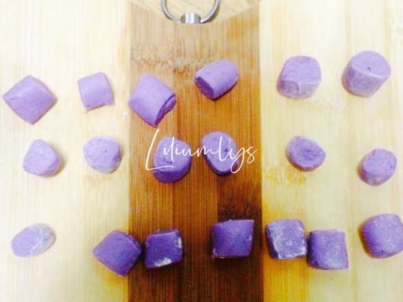 糯糯的自制紫薯芋圆宝贝吃不够