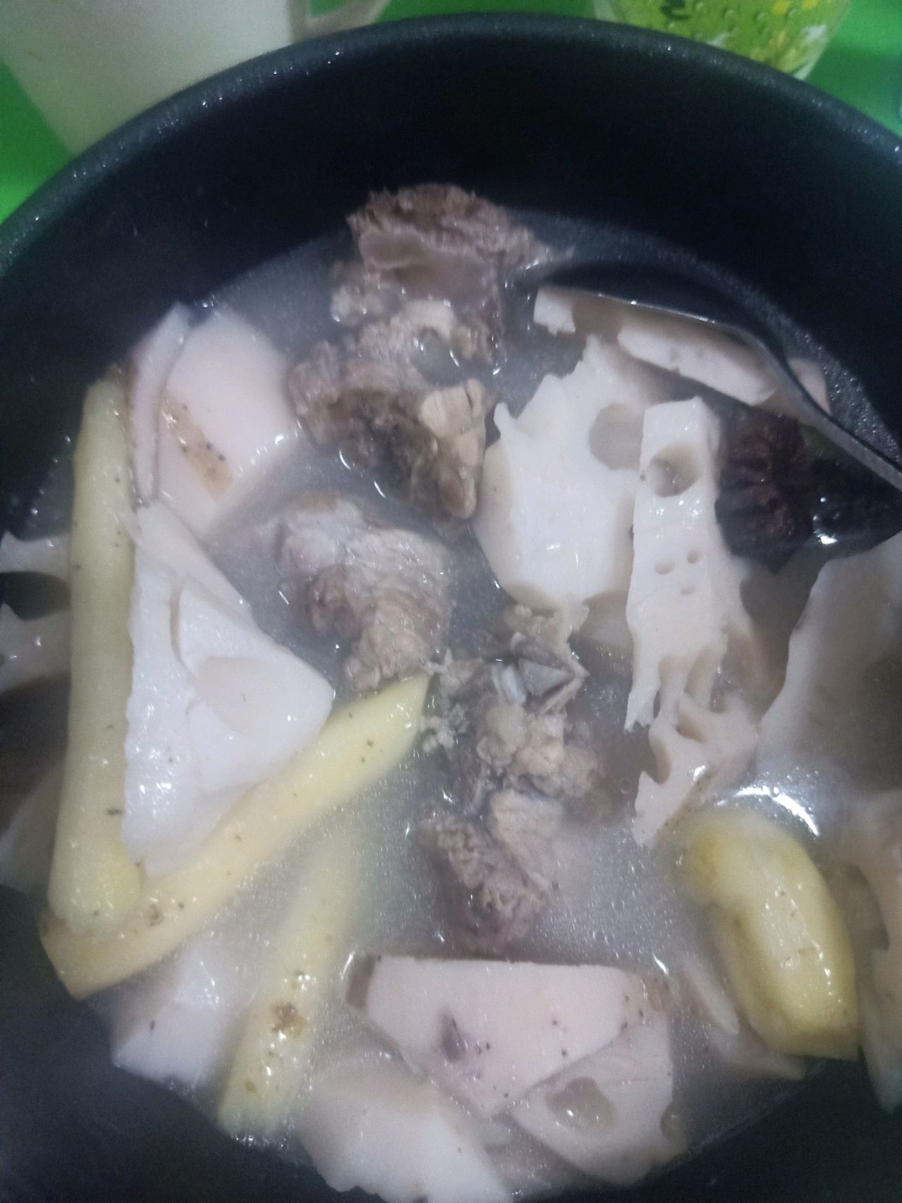 排骨炖藕