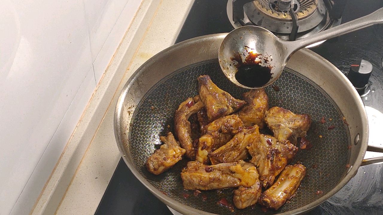 排骨炖土豆粉条