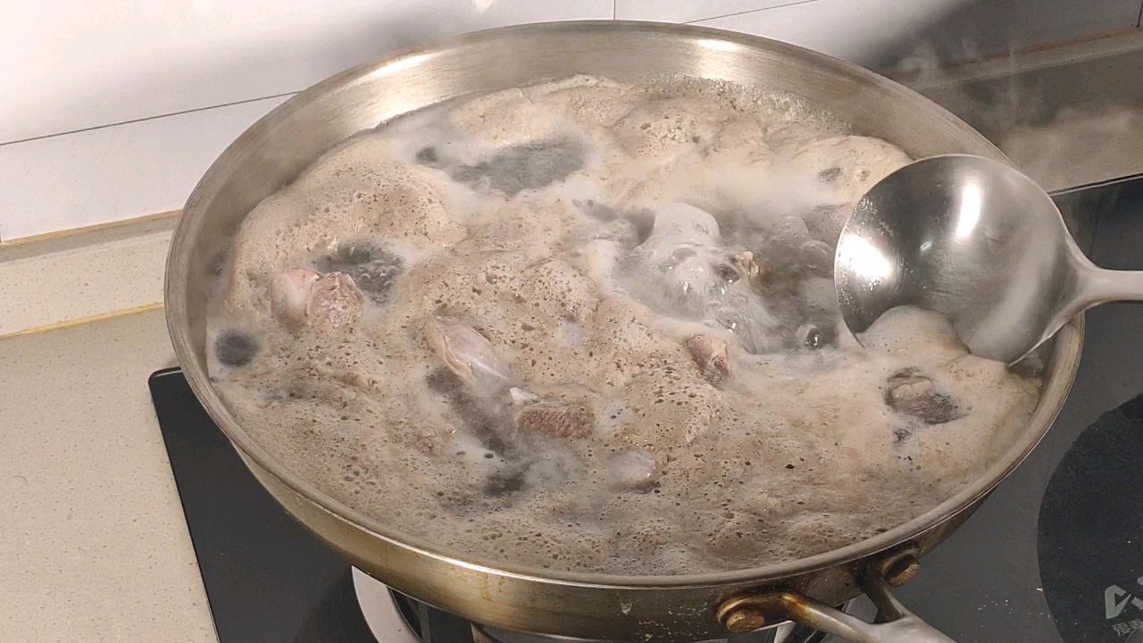 排骨炖土豆粉条