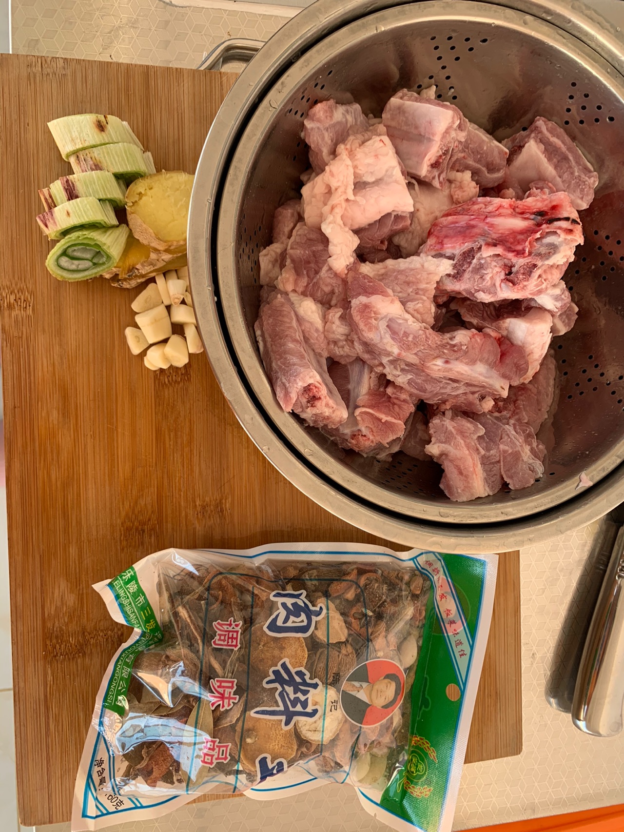 排骨乱炖