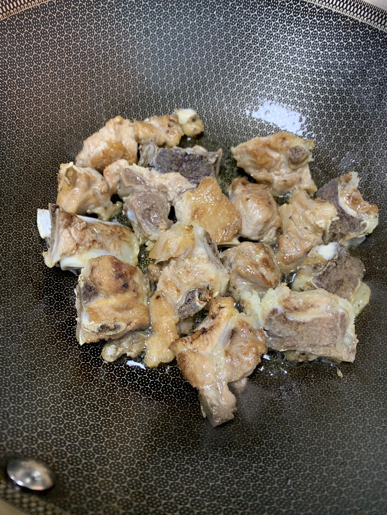 排骨烧萝卜