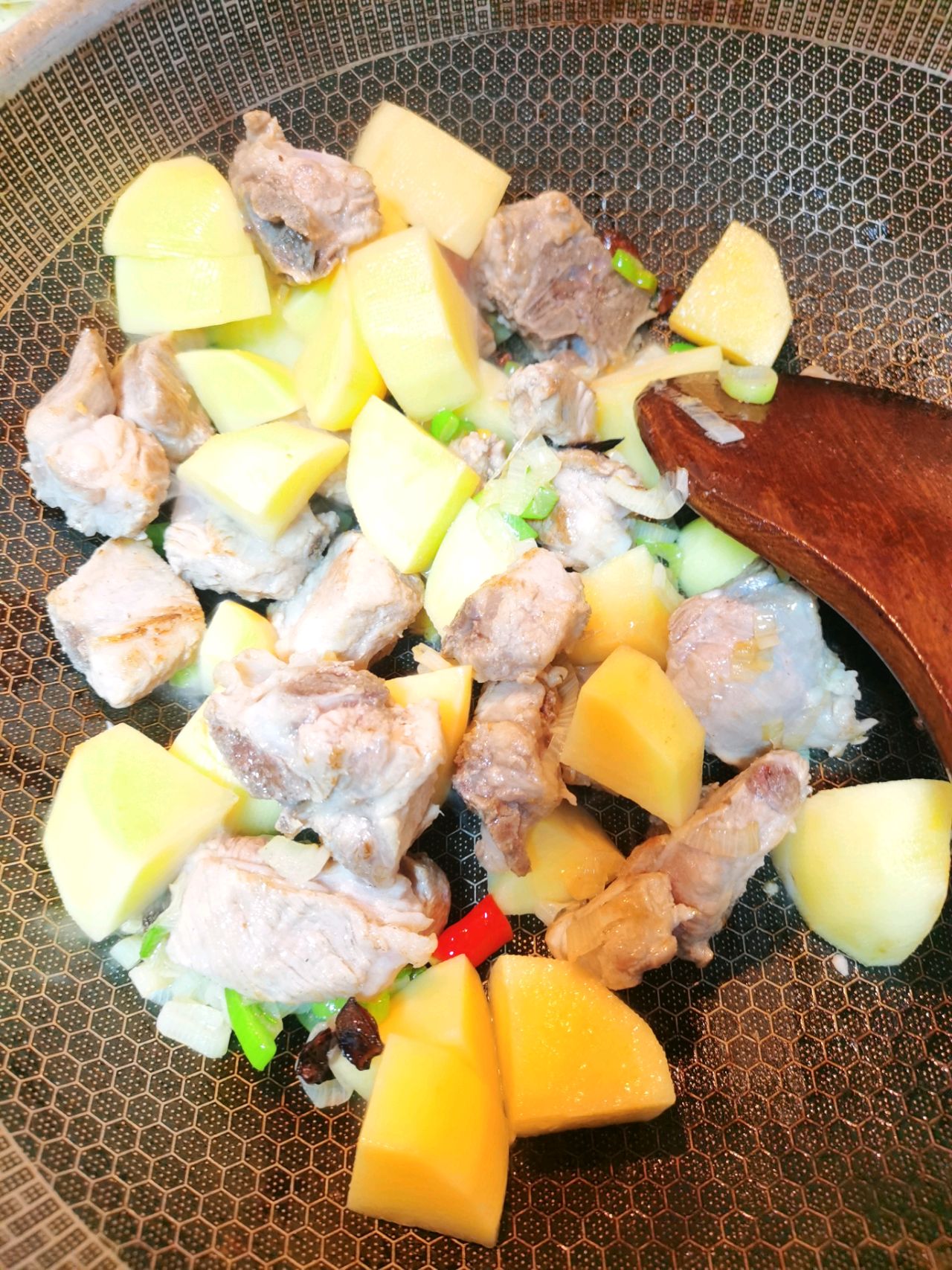 排骨烧土豆