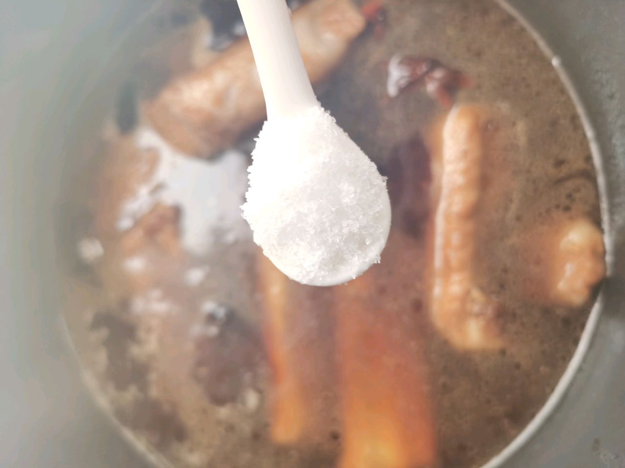 排骨油豆角炖粉条