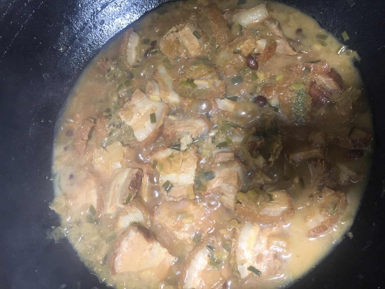 排排坐吃扣肉