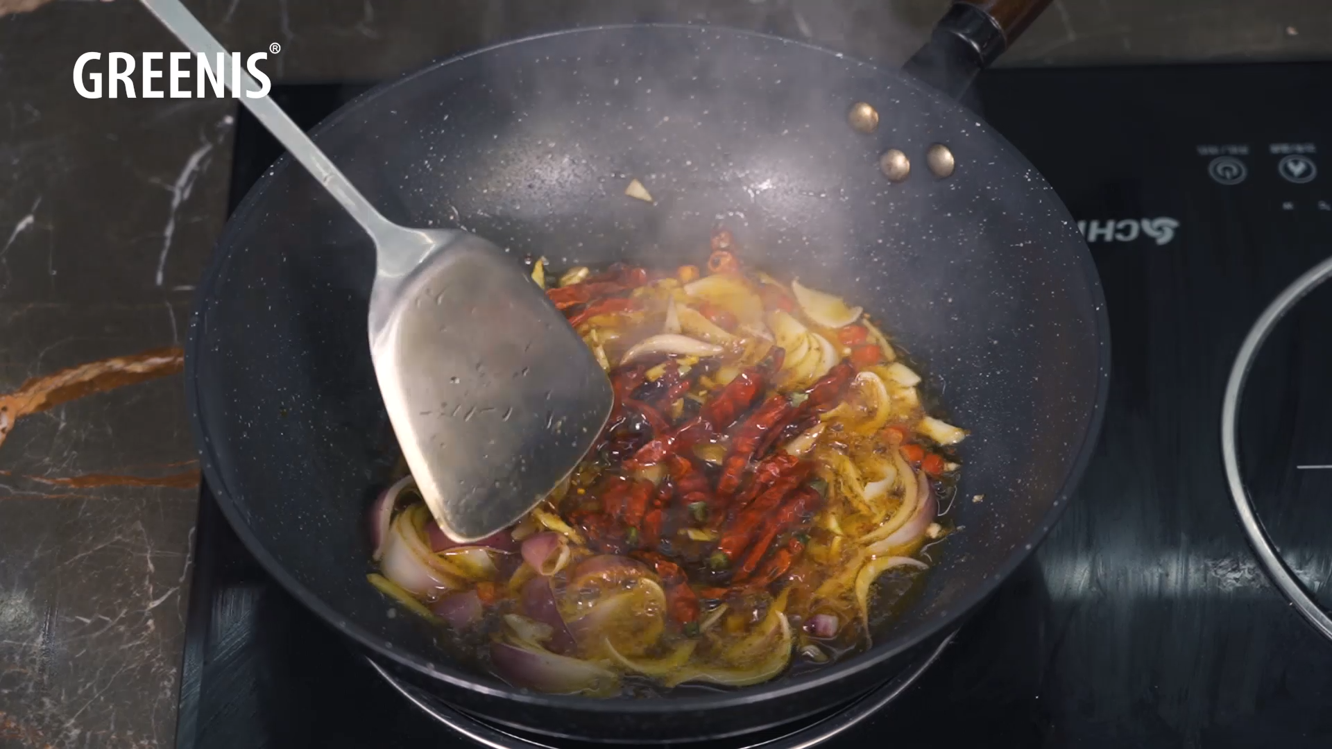 螃蟹别再清蒸了！做成香辣蟹好吃到舔壳！