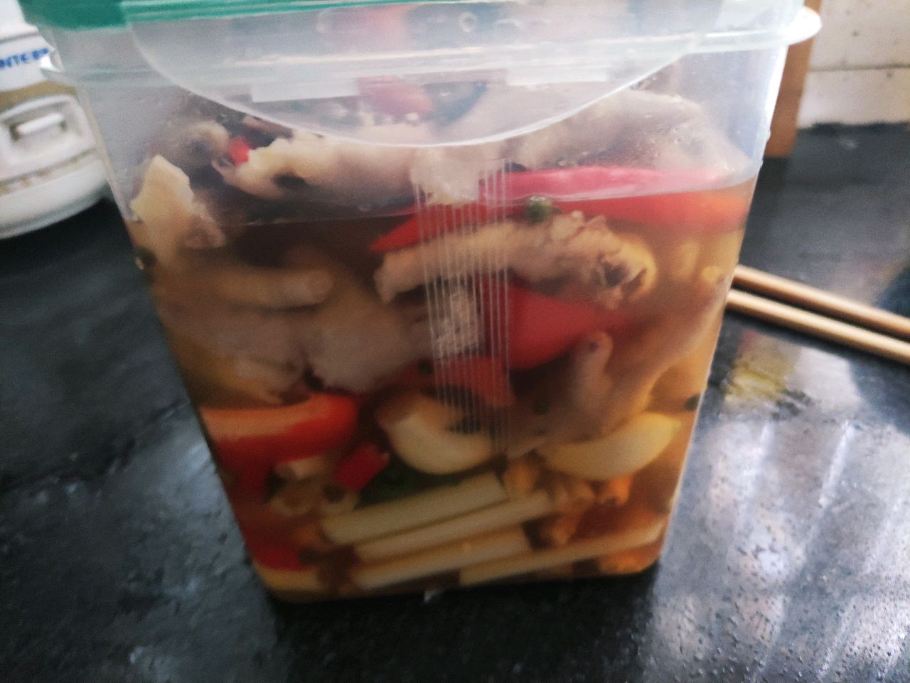 泡椒鸡爪