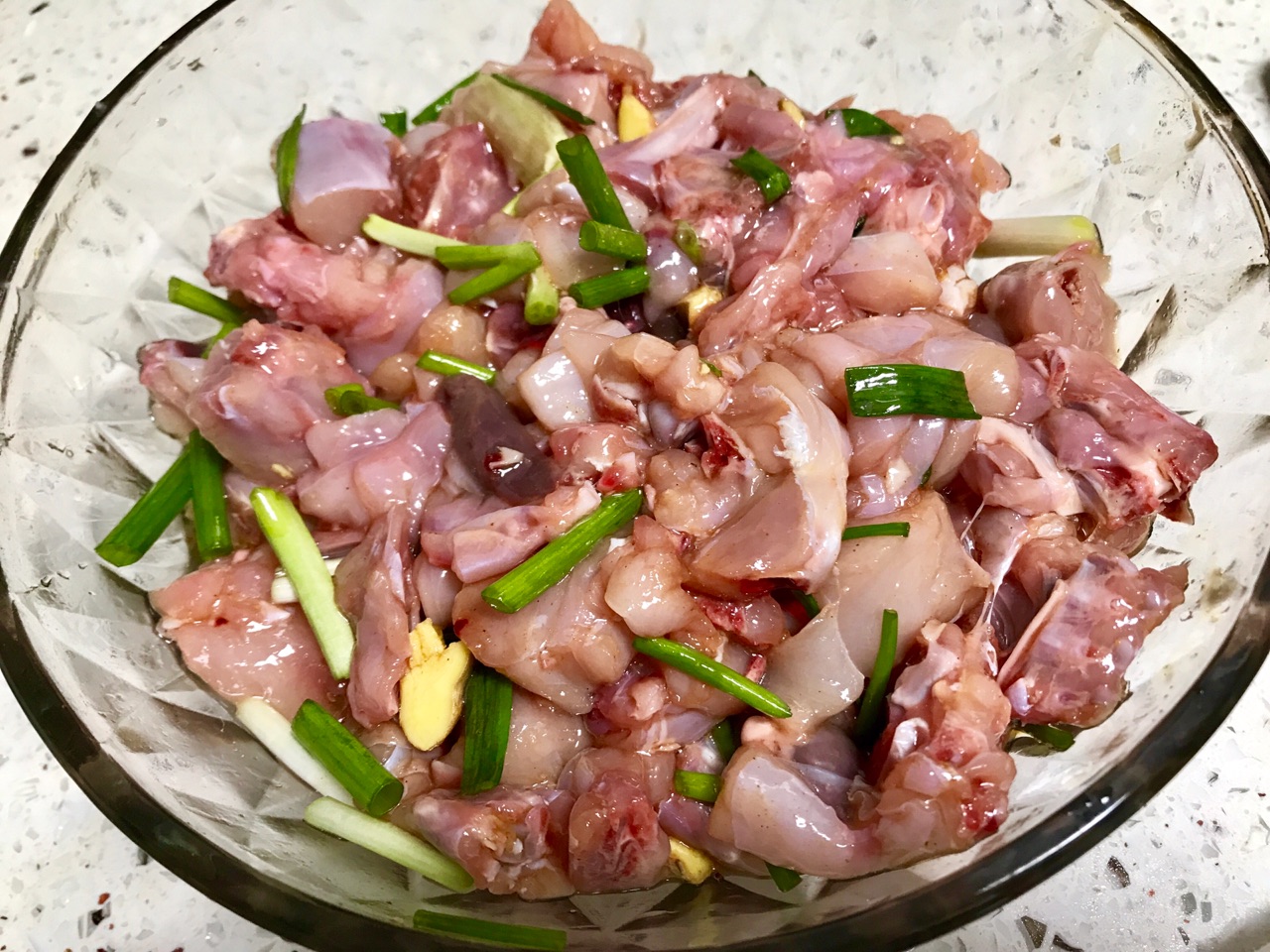 泡椒兔丁