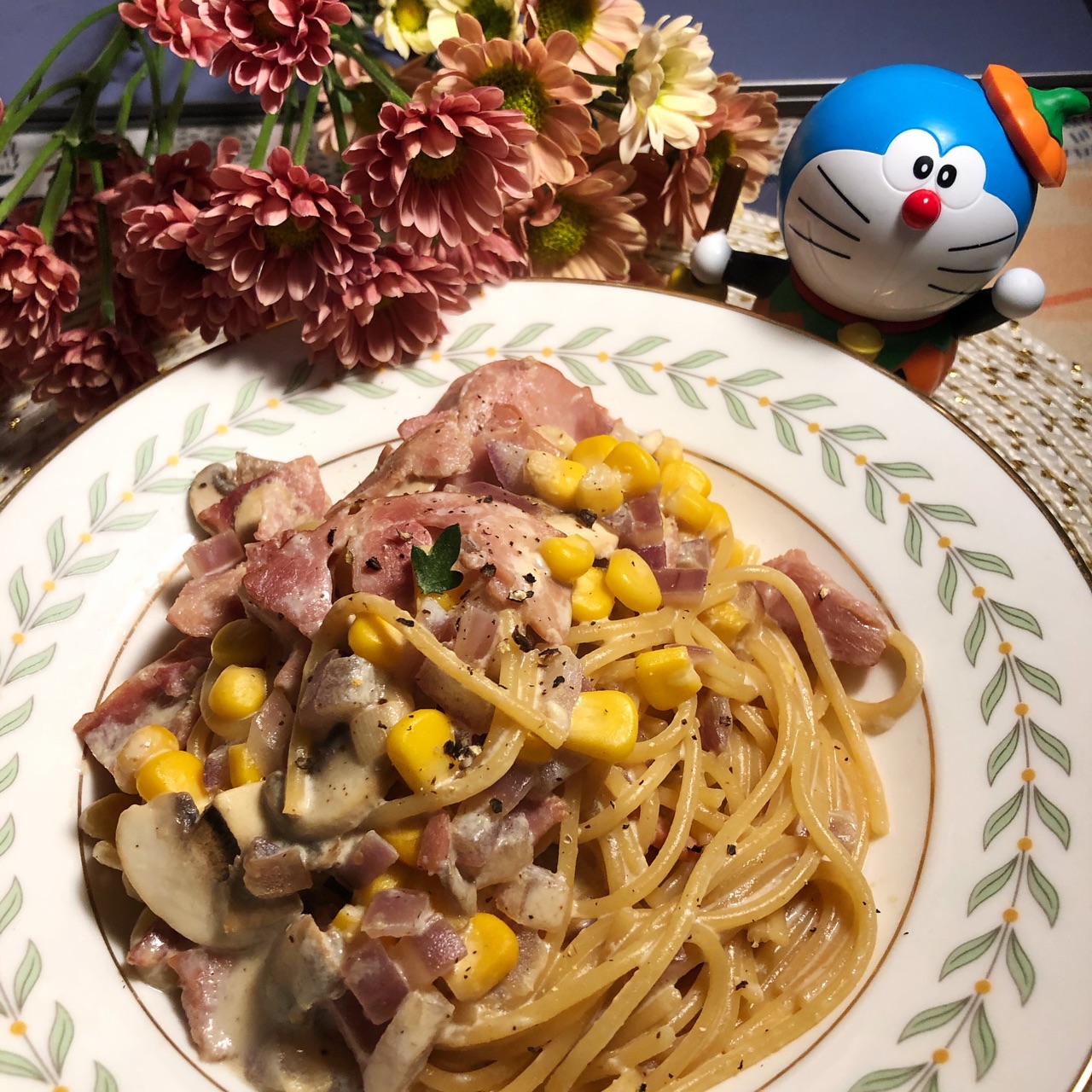 培根蘑菇奶香意面