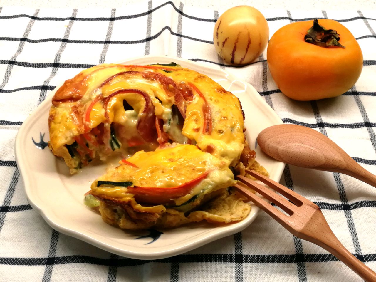 培根素菜鸡蛋卷