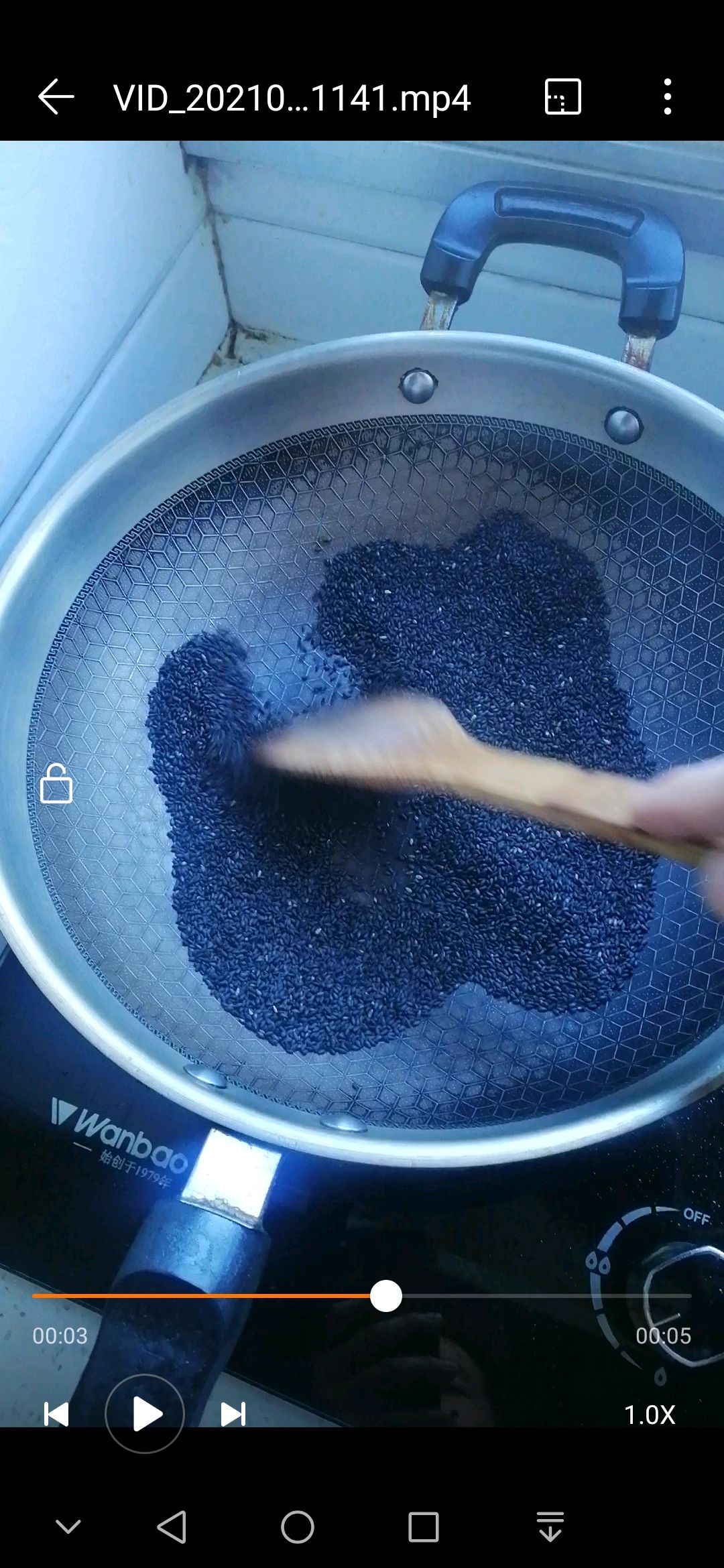 喷喷香的芝麻酥糖