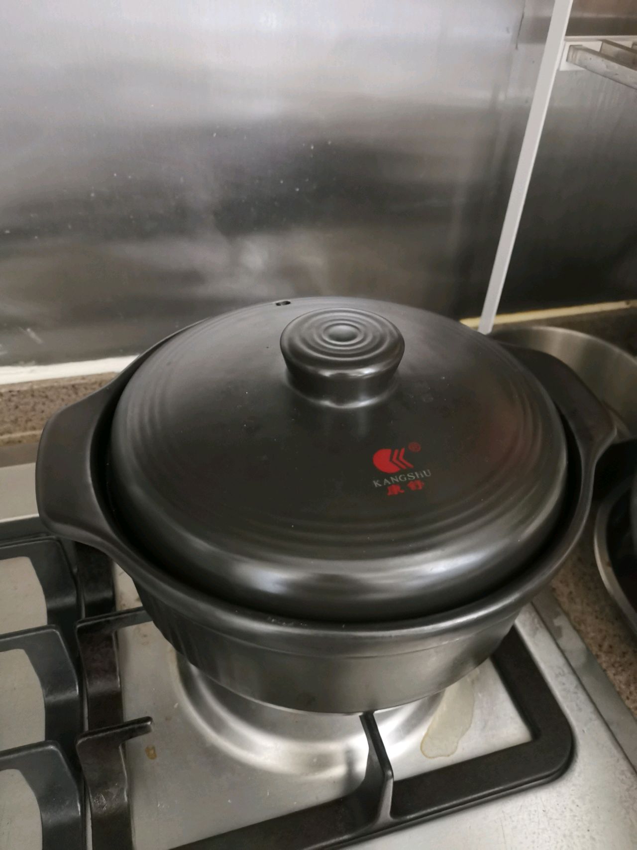 喷香简单的东坡肘子