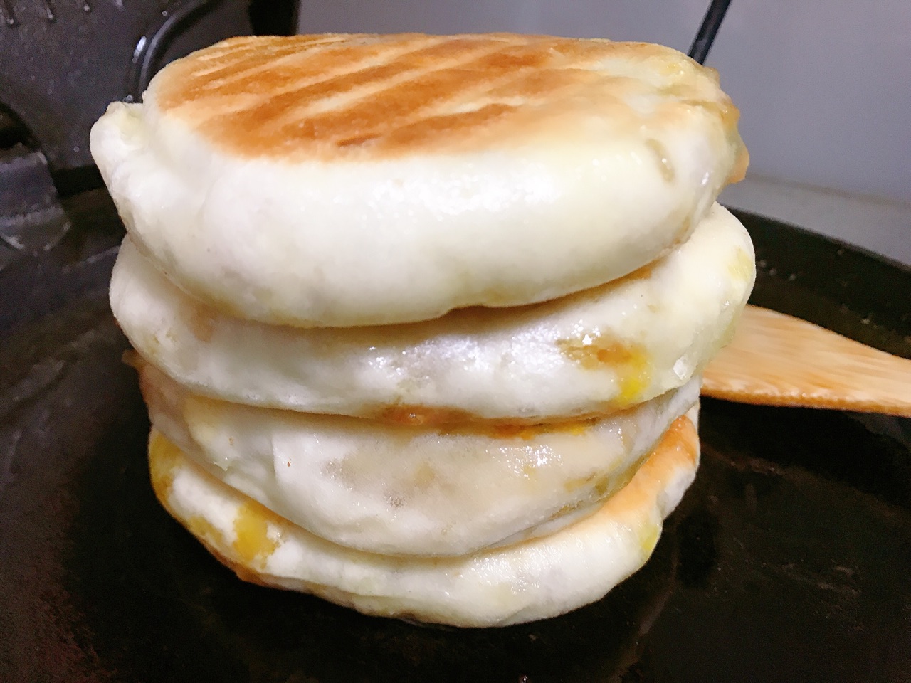 皮薄馅大的豆腐馅饼