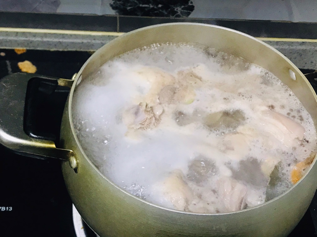 皮duang起来的焖羊肉