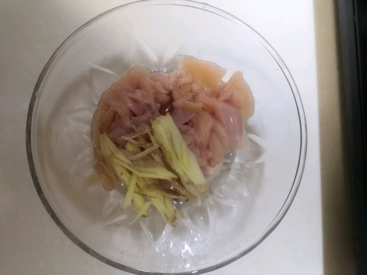 皮蛋鸡肉粥