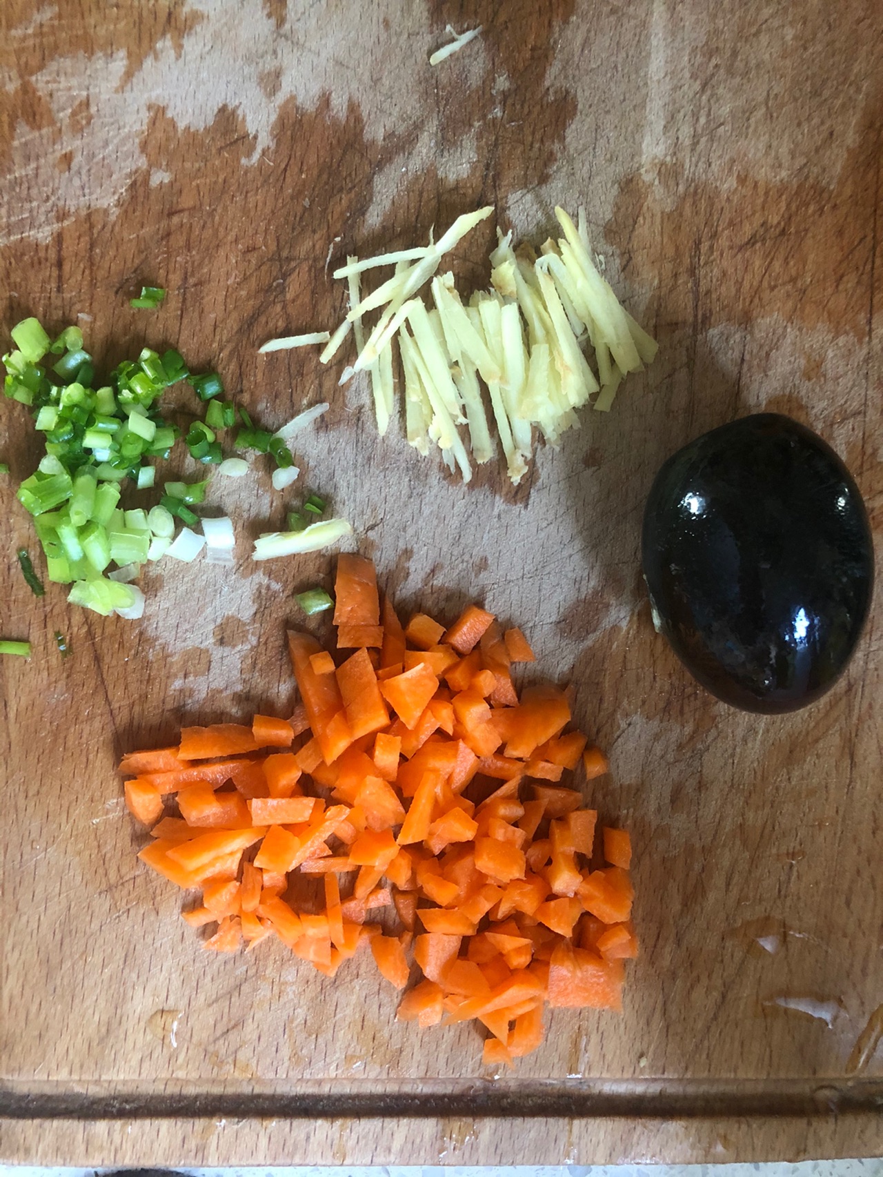 皮蛋瘦肉粥