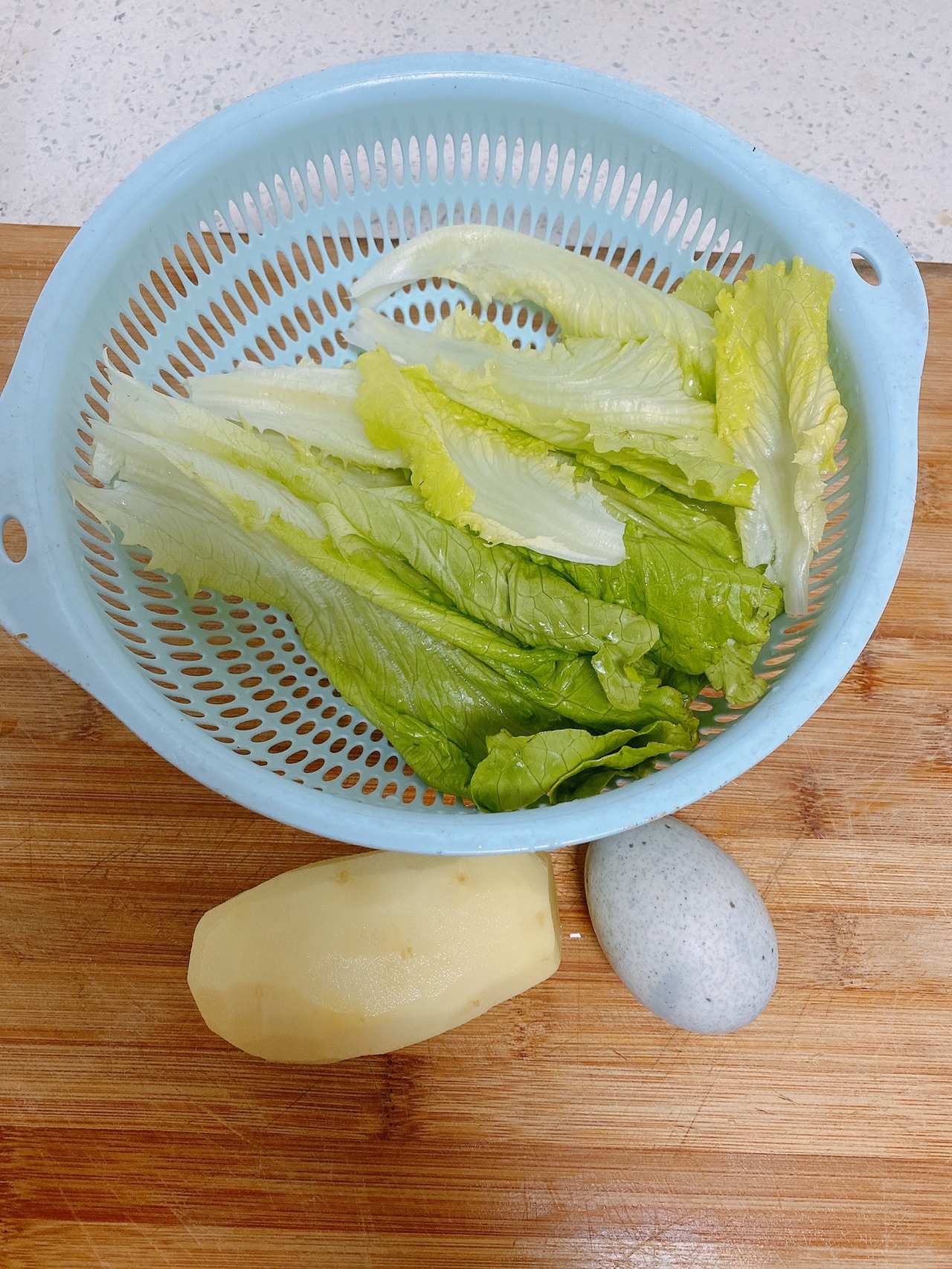 皮蛋土豆凉拌菜