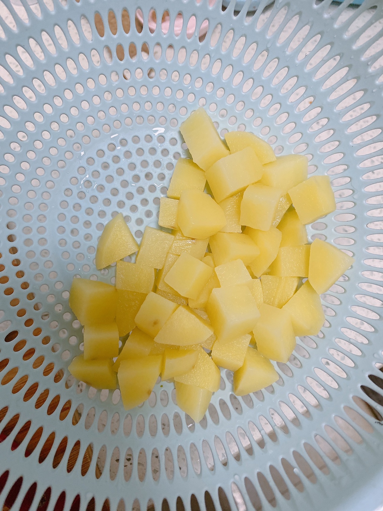 皮蛋土豆凉拌菜