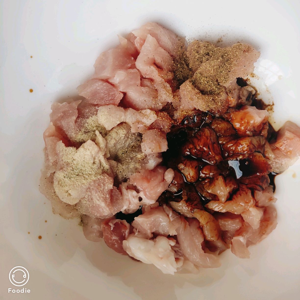皮儿薄汤汁多的烫面小蒸包