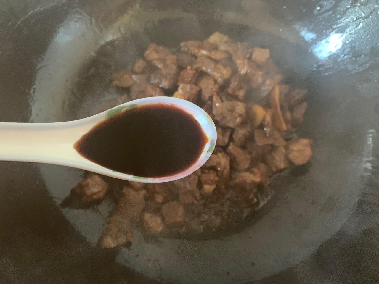 媲美餐厅蒜籽黑椒牛肉粒